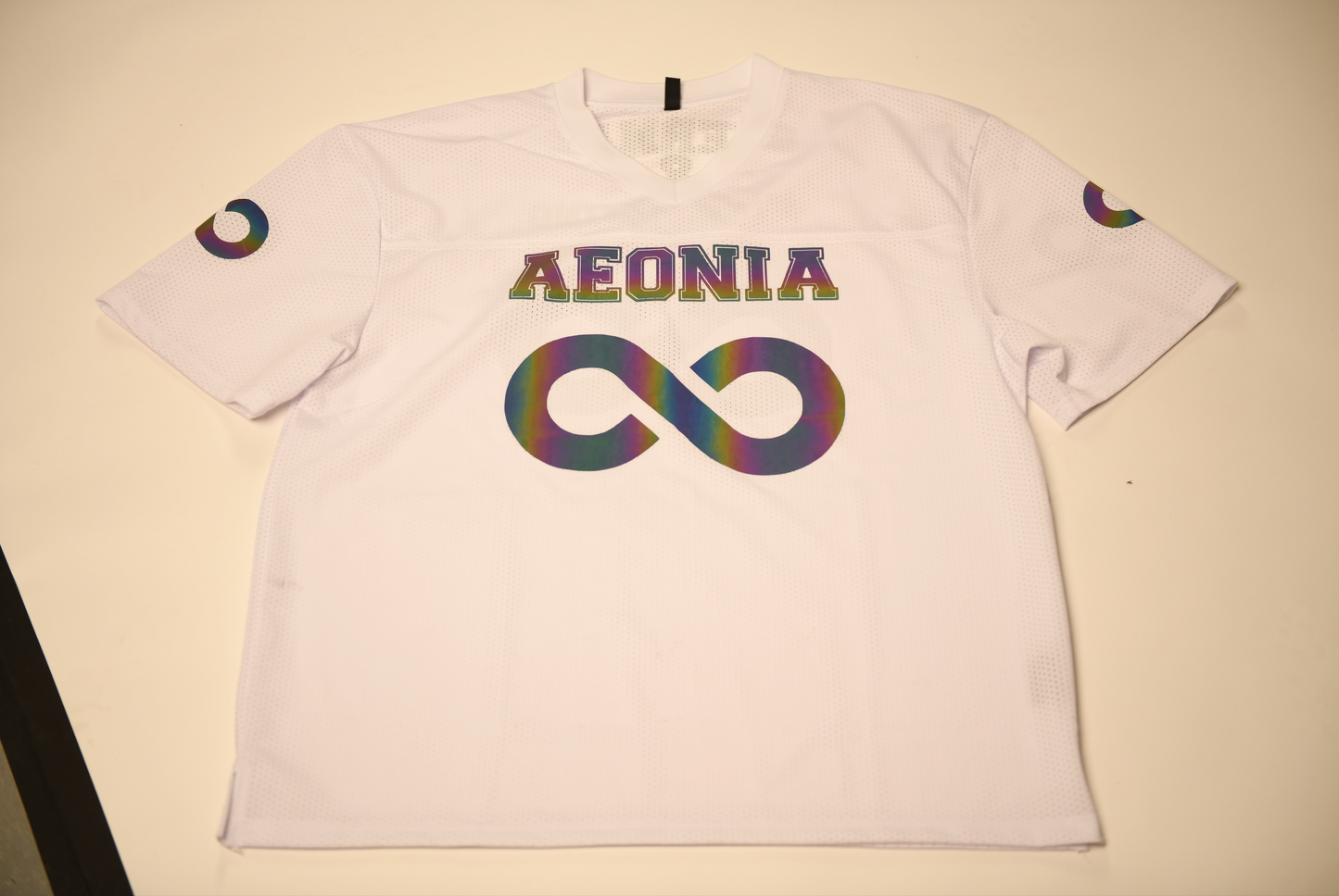 White & Iridescent Aeonia Box Jersey
